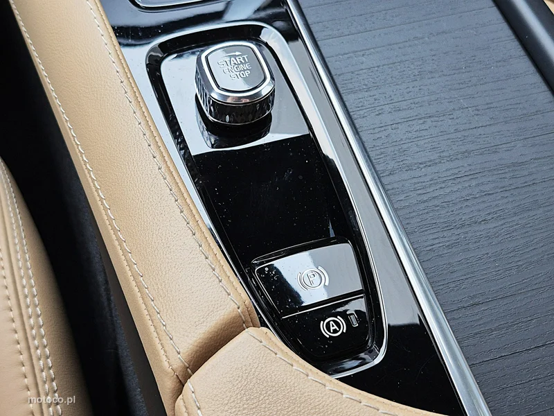 Volvo XC 90 39