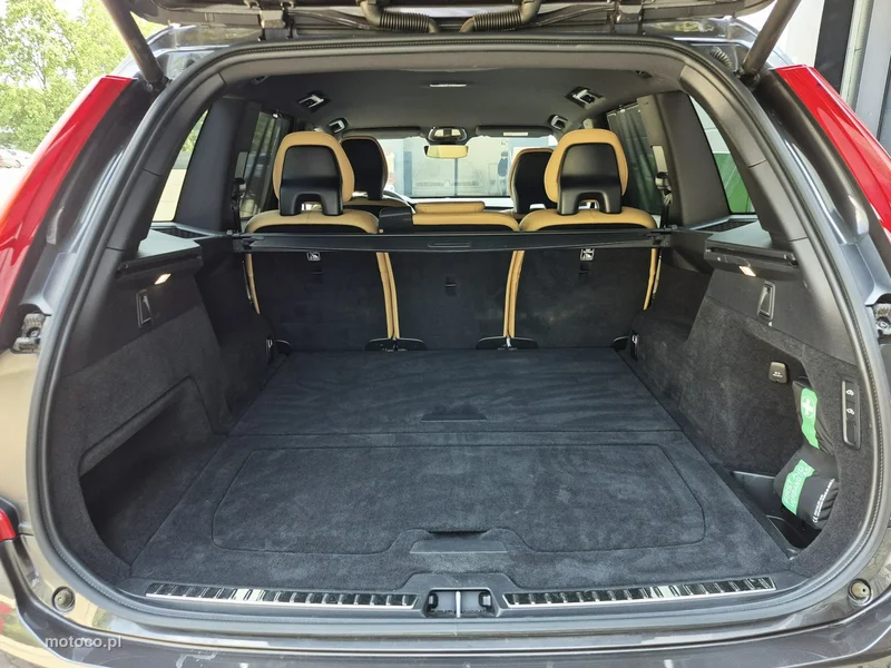 Volvo XC 90 40