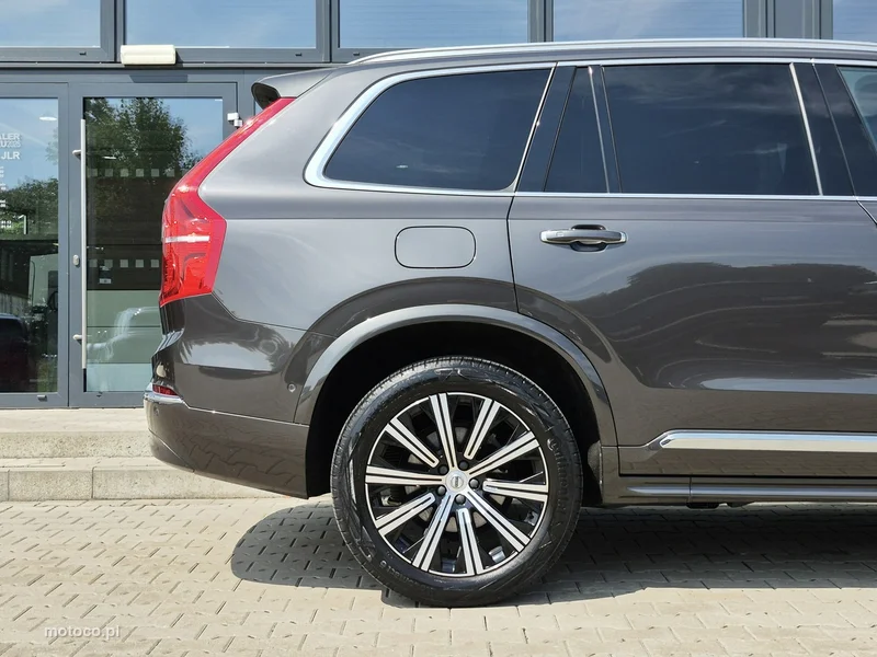 Volvo XC 90 7