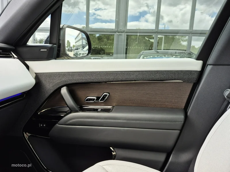 Land Rover Range Rover Sport 36