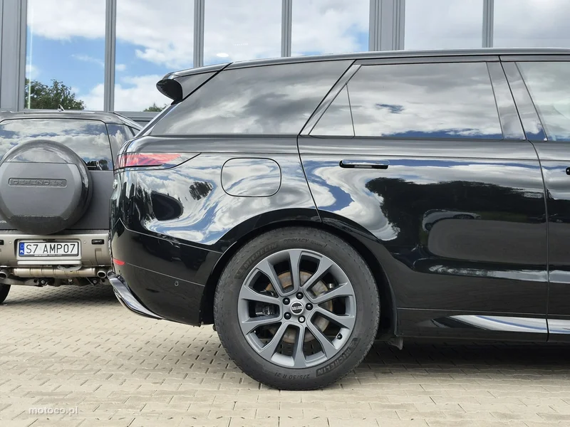 Land Rover Range Rover Sport 7