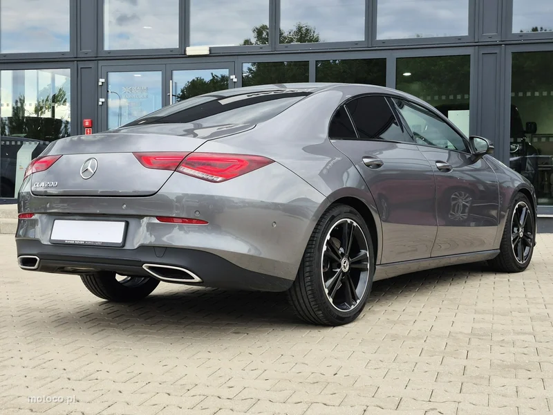 Mercedes-Benz CLA C118 CLA 200 12