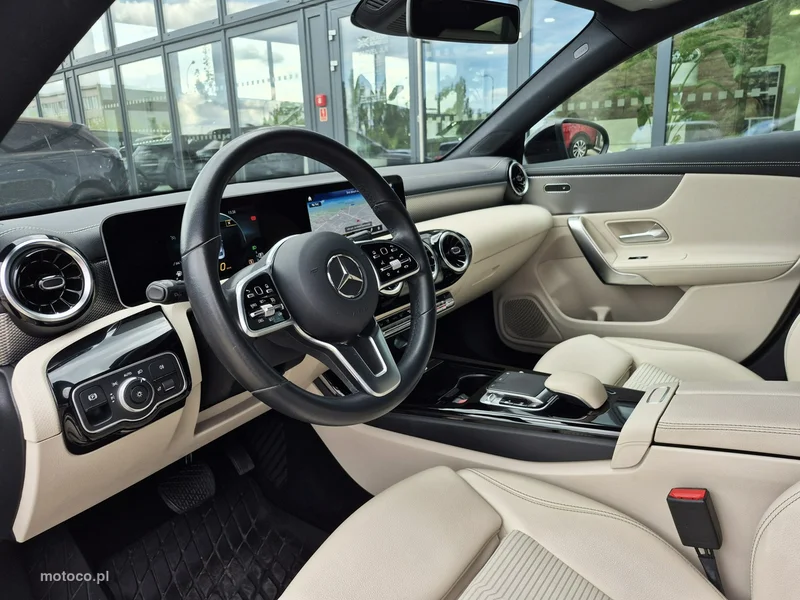 Mercedes-Benz CLA C118 CLA 200 20