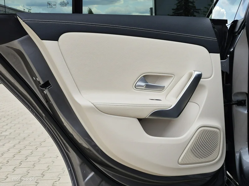 Mercedes-Benz CLA C118 CLA 200 23