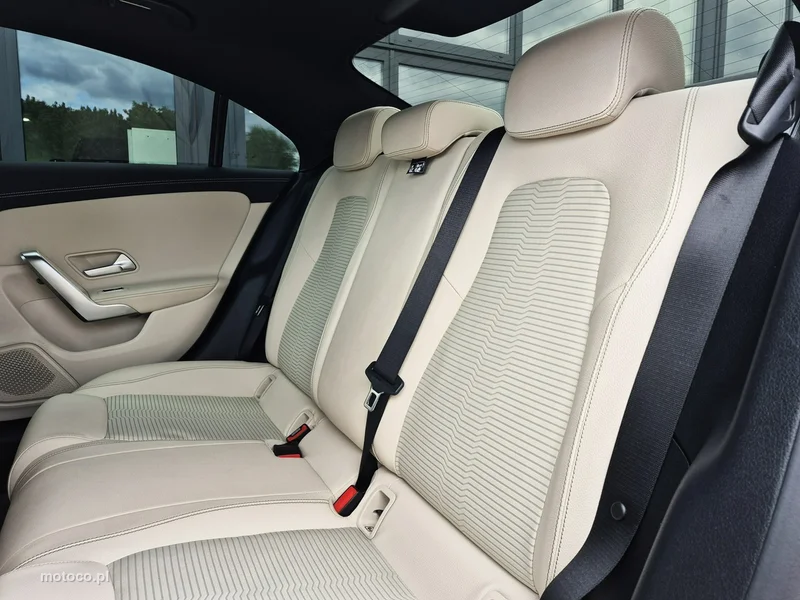 Mercedes-Benz CLA C118 CLA 200 25