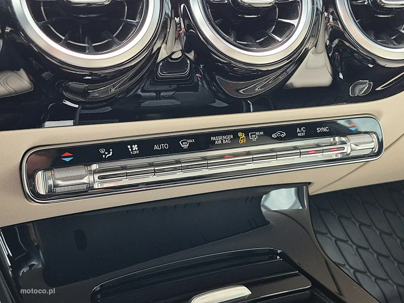 Mercedes-Benz CLA C118 CLA 200 34