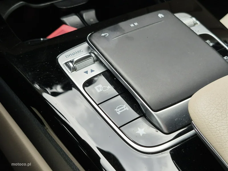 Mercedes-Benz CLA C118 CLA 200 37