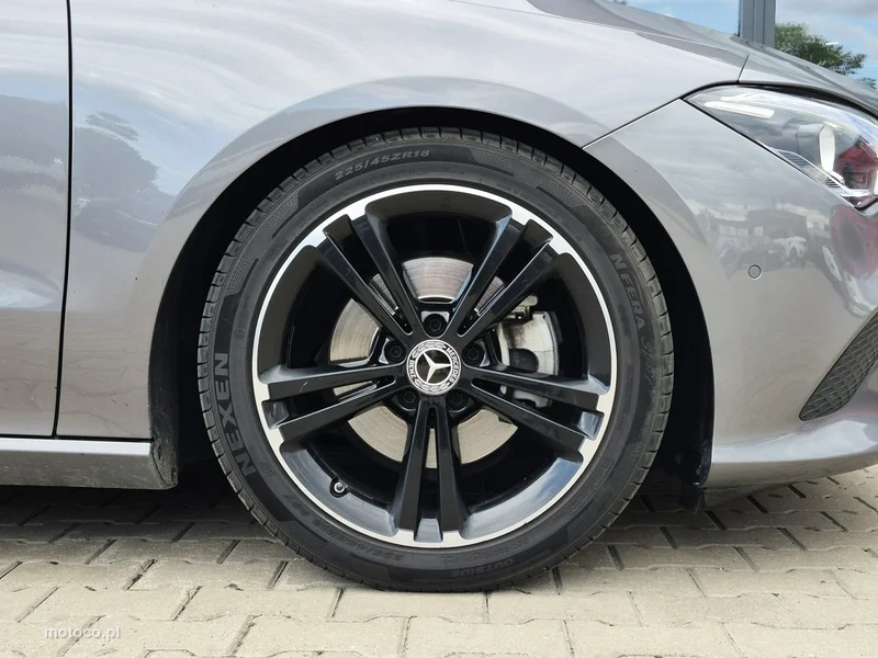 Mercedes-Benz CLA C118 CLA 200 9