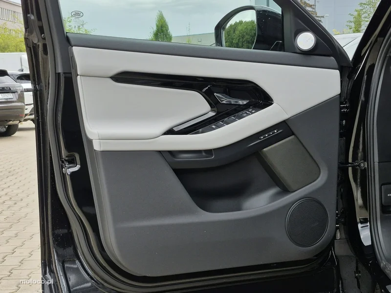Land Rover Range Rover Evoque 18
