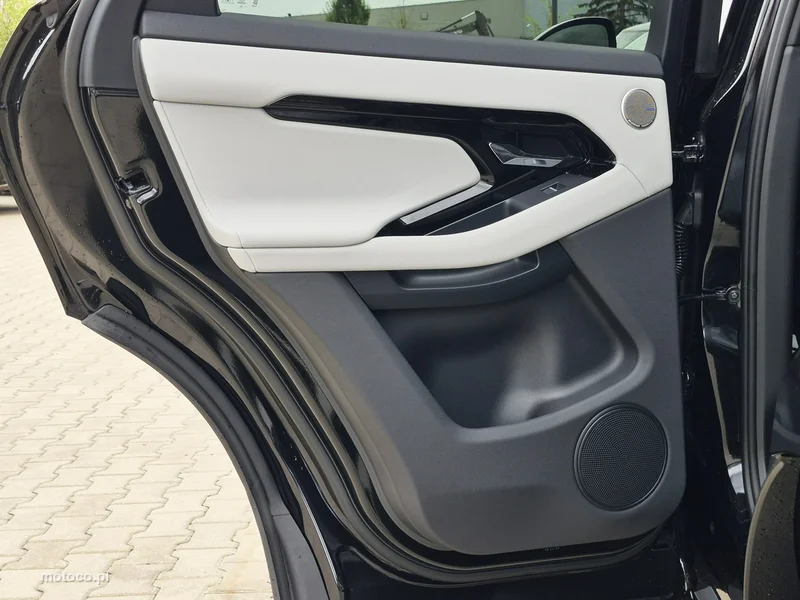 Land Rover Range Rover Evoque 22