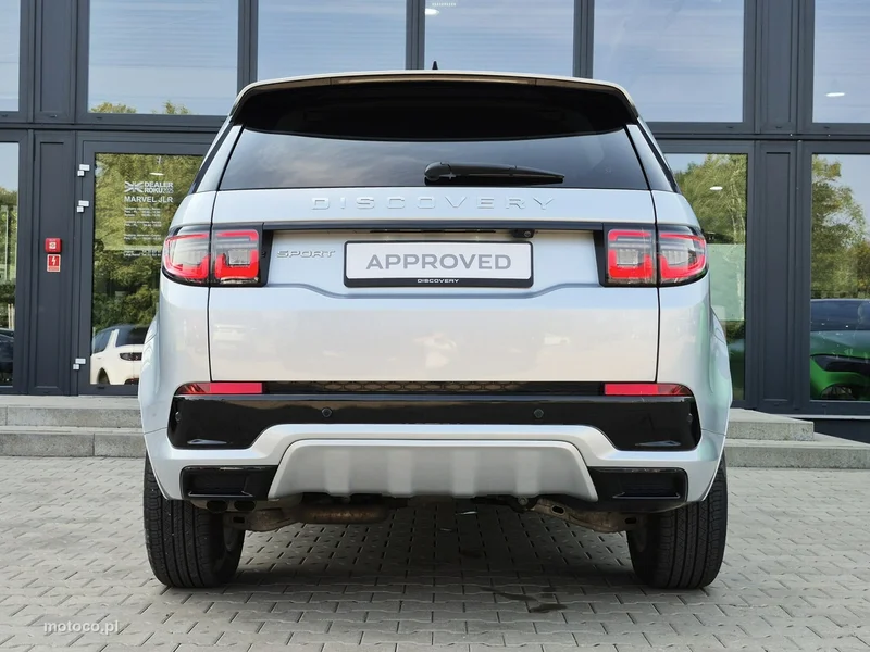 Land Rover Discovery Sport 11