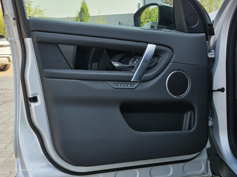 Land Rover Discovery Sport 18