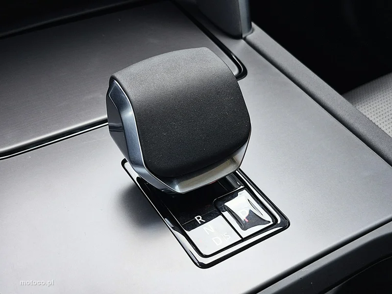 Land Rover Discovery Sport 34