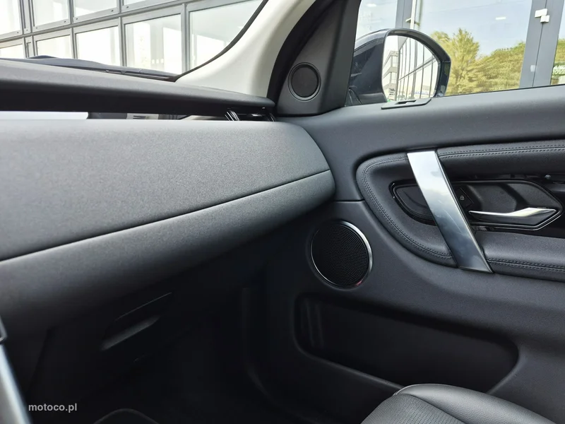Land Rover Discovery Sport 37