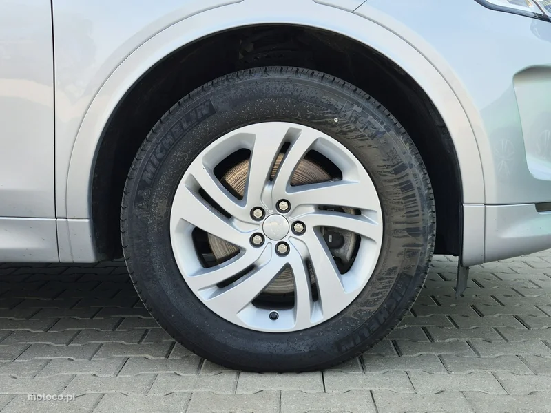 Land Rover Discovery Sport 9