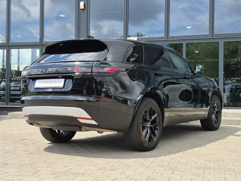 Land Rover Range Rover Velar 12