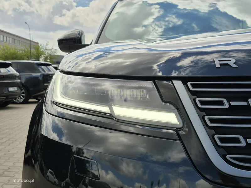 Land Rover Range Rover Velar 13