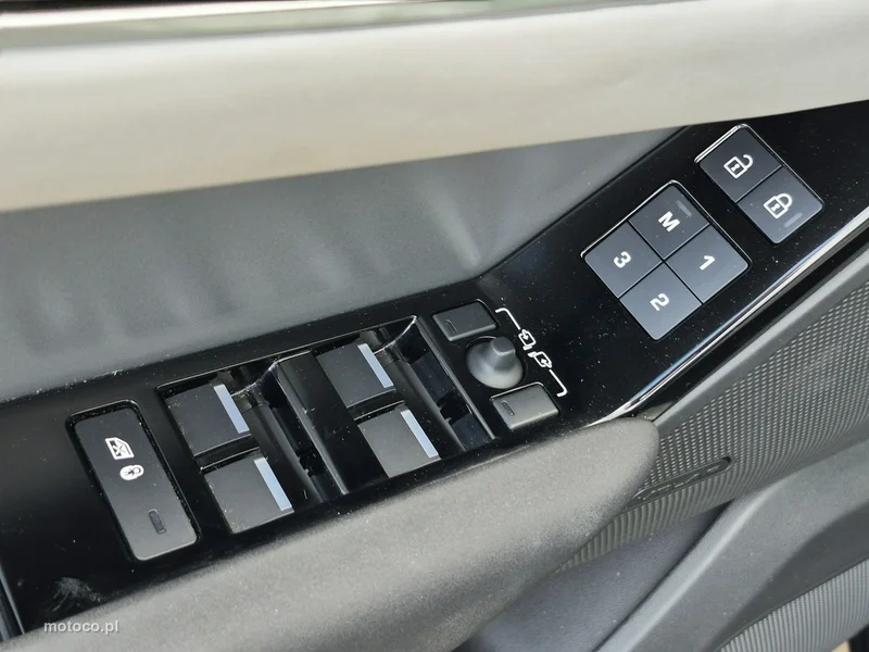 Land Rover Range Rover Velar 21