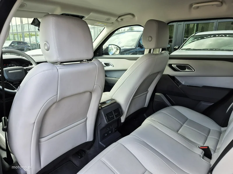 Land Rover Range Rover Velar 26