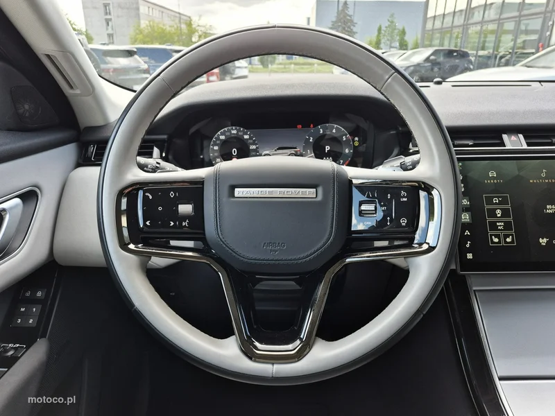 Land Rover Range Rover Velar 29