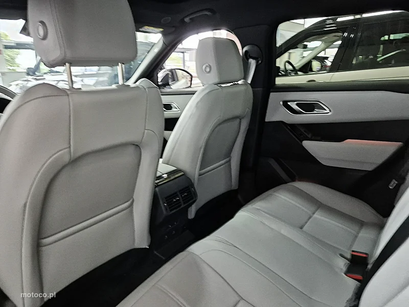 Land Rover Range Rover Velar 36