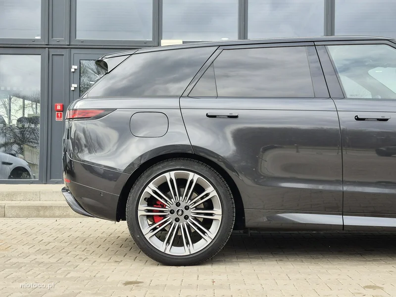 Land Rover Range Rover Sport 7