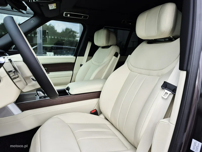 Land Rover Range Rover 21