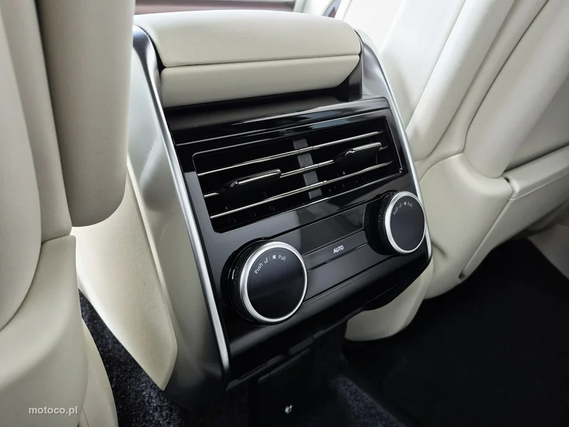 Land Rover Range Rover 25