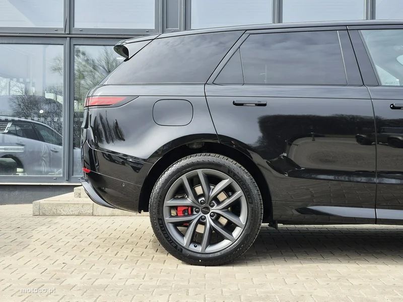 Land Rover Range Rover Sport 7
