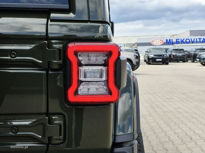 Jeep Wrangler 14
