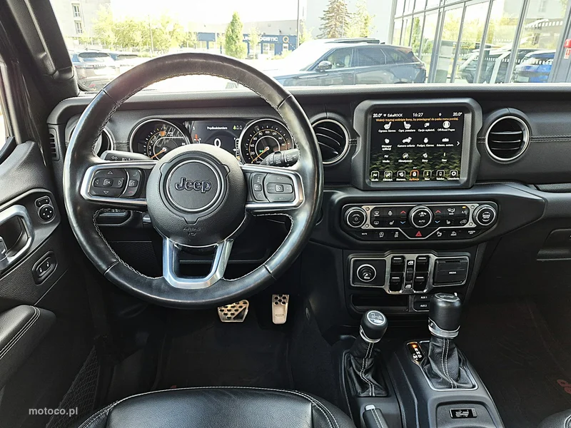 Jeep Wrangler 30