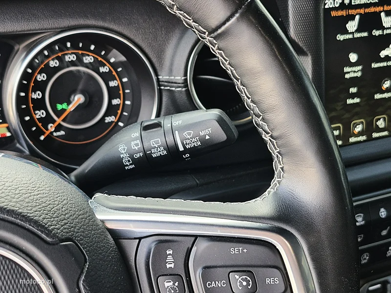 Jeep Wrangler 35