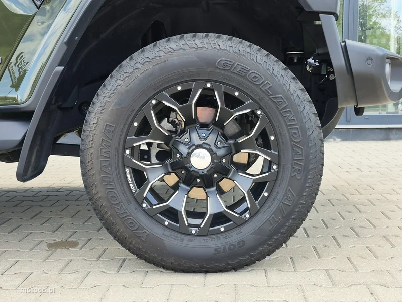 Jeep Wrangler 9