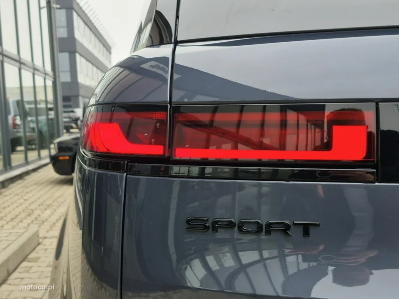 Land Rover Range Rover Sport 14