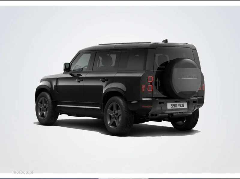 Land Rover Defender 3