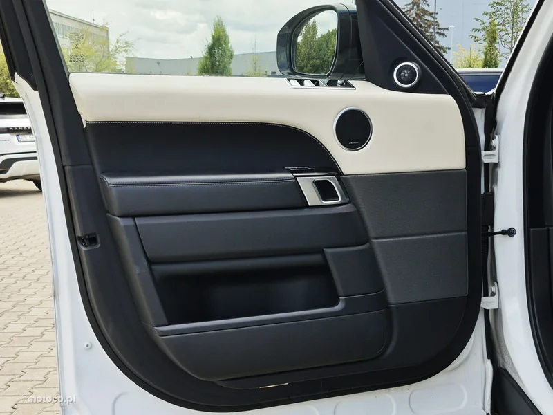 Land Rover Range Rover Sport 18
