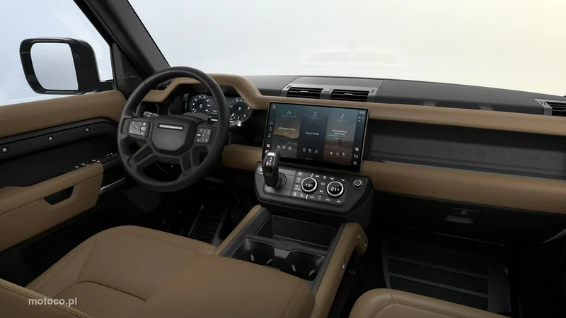 Land Rover Defender 6