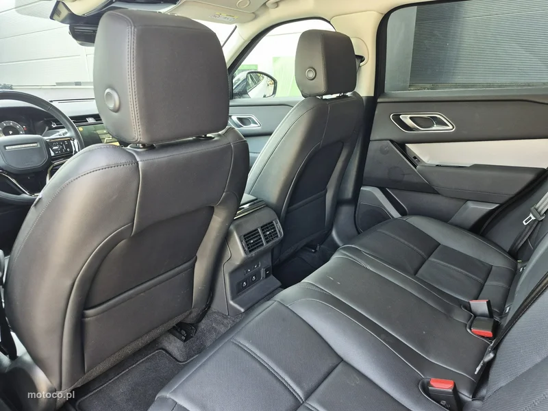 Land Rover Range Rover Velar 23