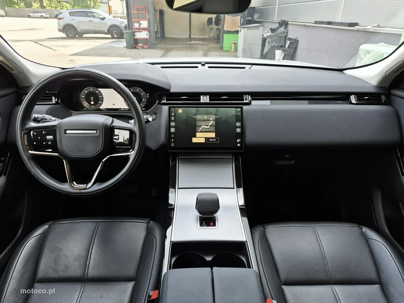 Land Rover Range Rover Velar 28