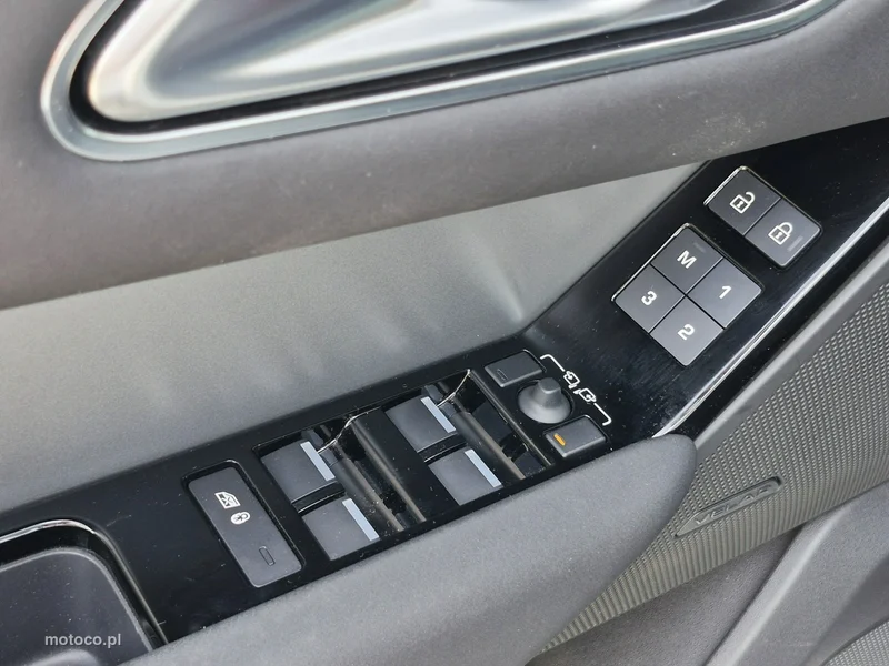 Land Rover Range Rover Velar 40