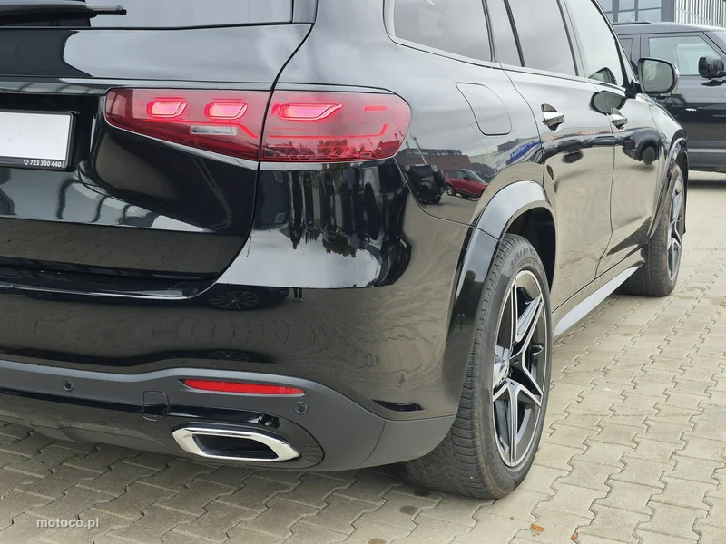 Mercedes-Benz GLS Klasa 16