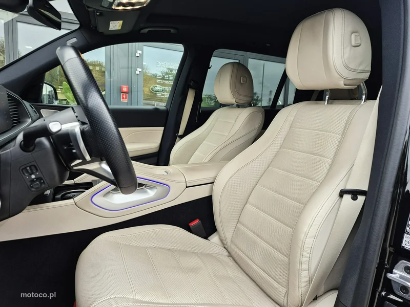 Mercedes-Benz GLS Klasa 23
