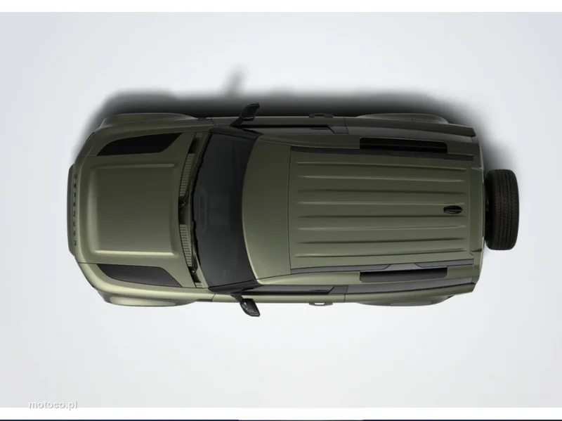 Land Rover Defender 5