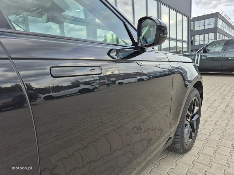 Land Rover Range Rover Velar 15