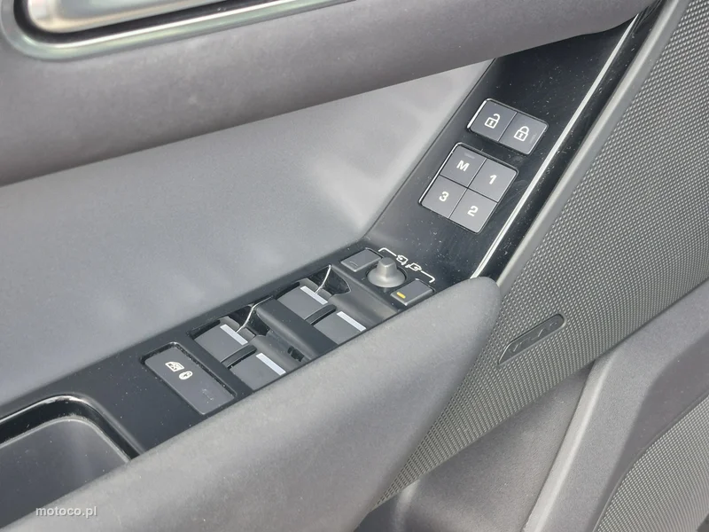 Land Rover Range Rover Velar 17