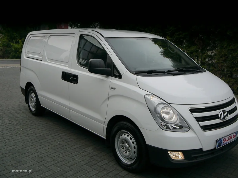 Hyundai H-1 15