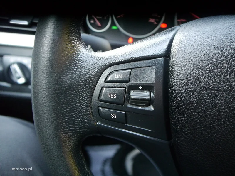 BMW Seria 3 F30 318 30