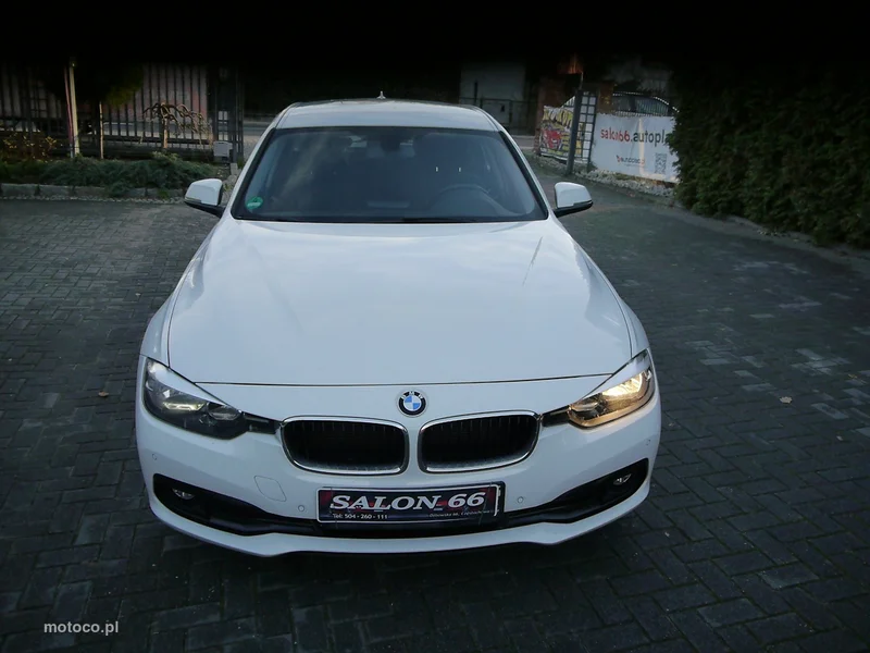 BMW Seria 3 F30 318 6