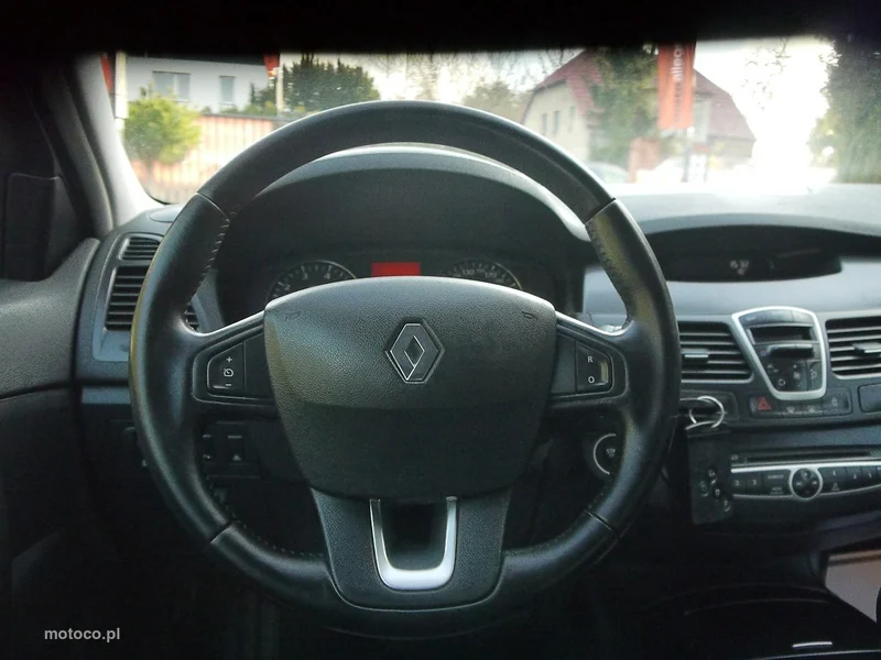 Renault Laguna III 15