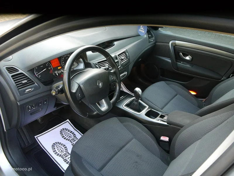 Renault Laguna III 25